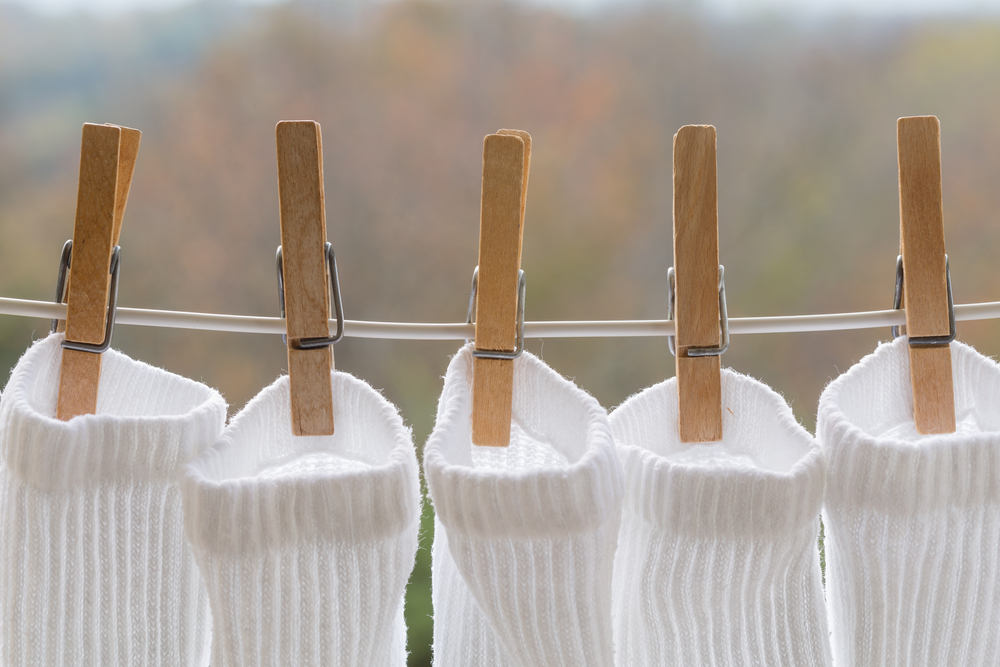Cotton vs. Polyester Socks: Which is Better?
