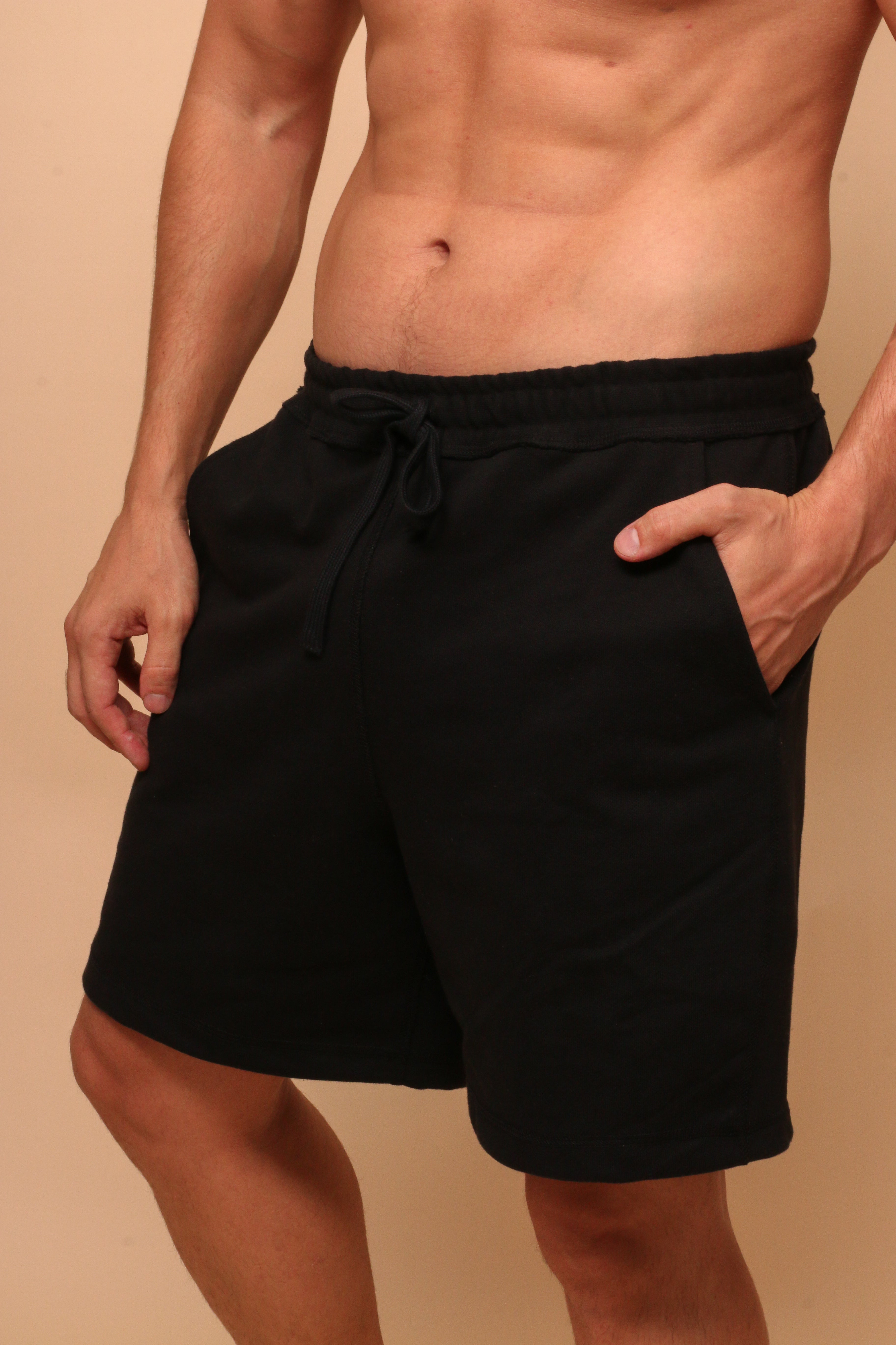Men's Allergy-Free Straight-Leg Elasticized Shorts with Drawstrings