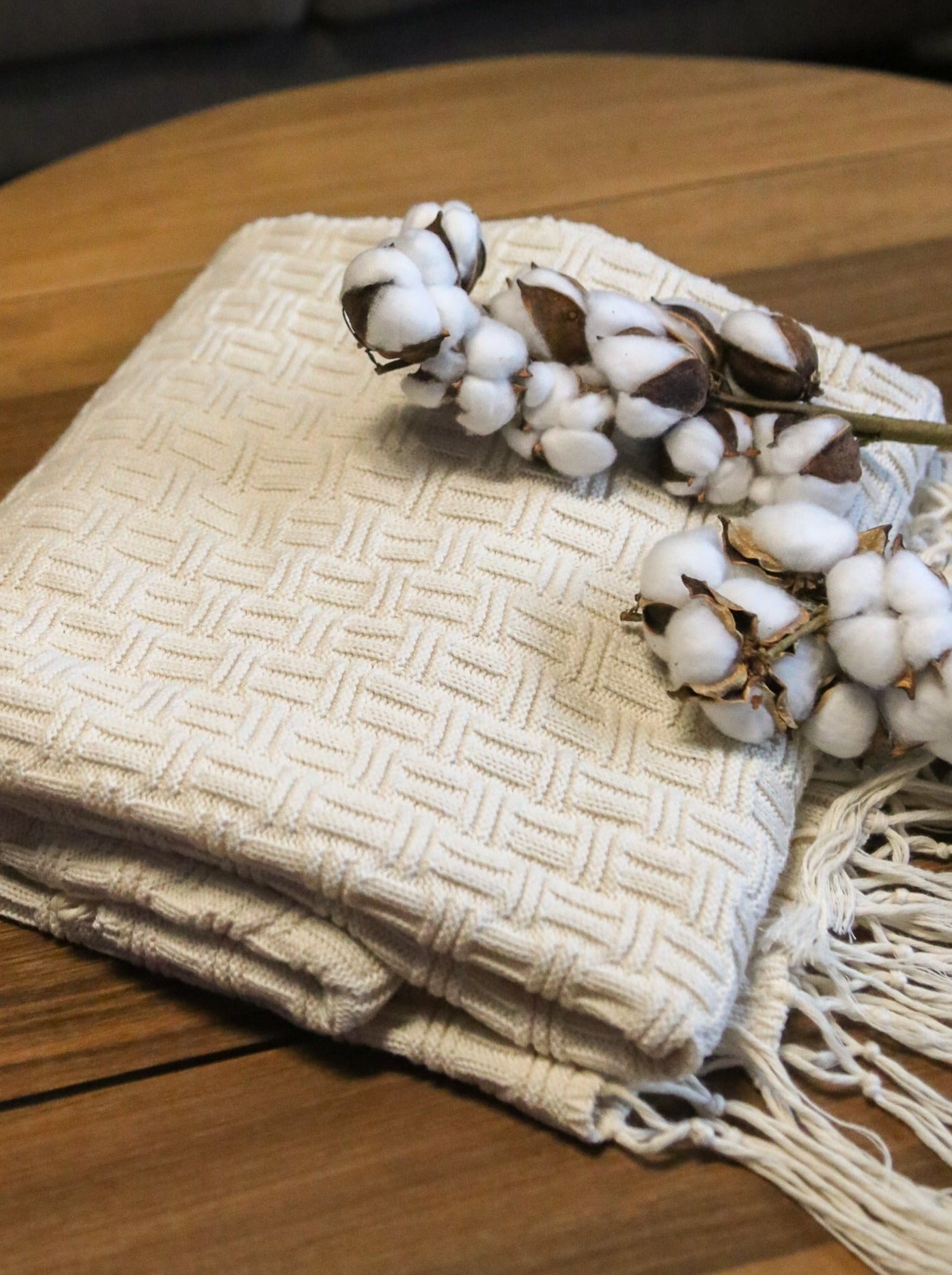 100% Organic Cotton Throw Blanket with Tassels