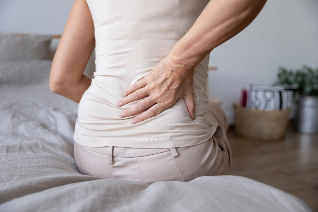 Here’s Why People with Sciatica Should Avoid Tight Clothing